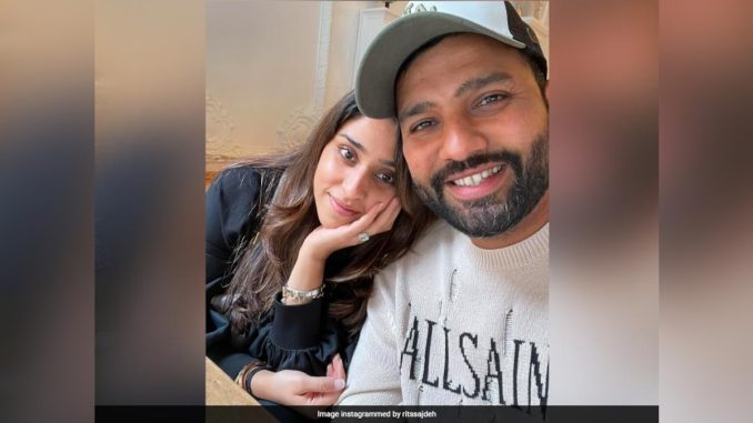 “So Many Things Wrong…”: Rohit Sharma’s Wife Reacts As MI Coach Explains Captaincy Change Decision
