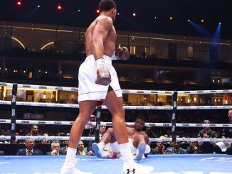 The moment Anthony Joshua knocked down Francis Ngannou in the FIRST ROUND… and it’s the first time EVER that the former UFC champion had been floored!