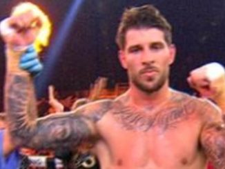 Aussies slam boxing promoters and Fox Sports for giving disgraced footy star Curtis Scott a chance to resurrect his sporting career after he assaulted his glamorous athlete ex