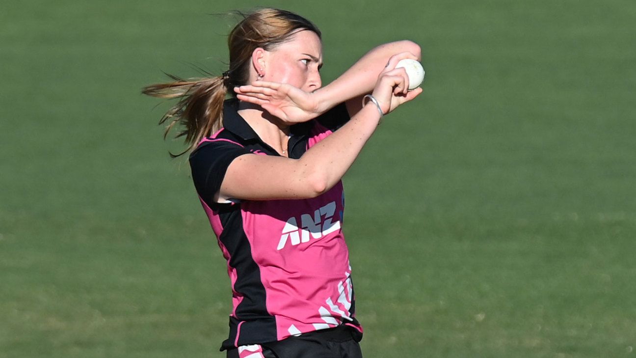 Rosemary Mair ruled out of England ODI series with back injury, Molly Penfold called up