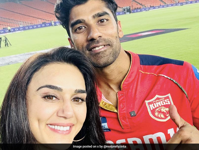 “Never Became A Victim”: Preity Zinta Finally Breaks Silence On Shashank Singh Auction ‘Controversy’